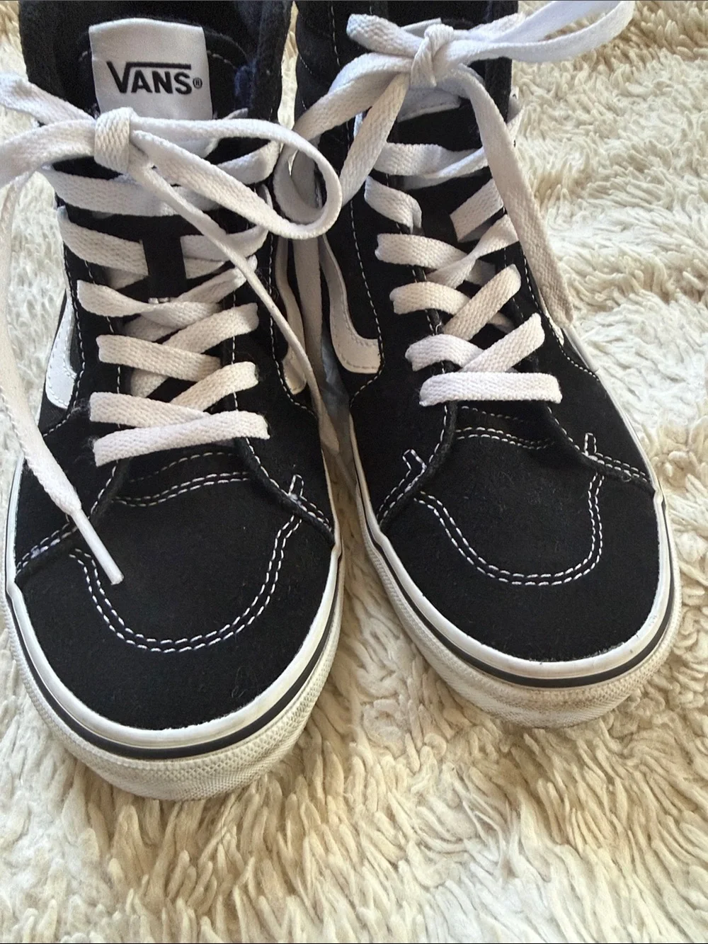 Vans Old Skool KIDS SK8-HI KIDS Boys Youth Size 4 Black High Top Suede Canvas